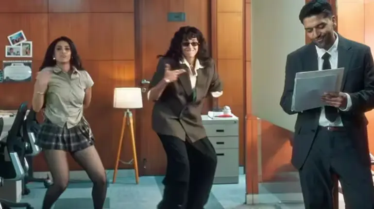 guru-randhawa-fine-shyt-song-controversy-office-women-dance