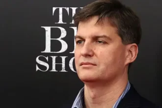 michael-burry-stock-market-crash-warning-hindi