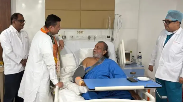 mithun-chakraborty-hospitalised-surgery-kolkata-cm-suvendu-adhikari