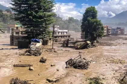nepal-flood-kailash-mansarovar-yatra-21-indians-rescue