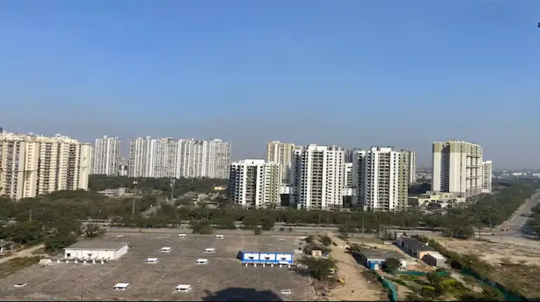 greater-noida-land-compensation-increased-6415-per-square-meter-gnida-new-rate