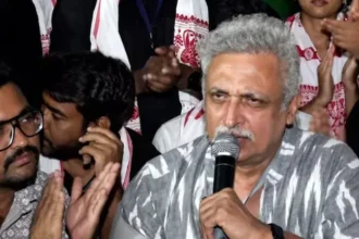 piyush-mishra-jpsc-jssc-student-protest-ranchi-aarambh-hai-prachand