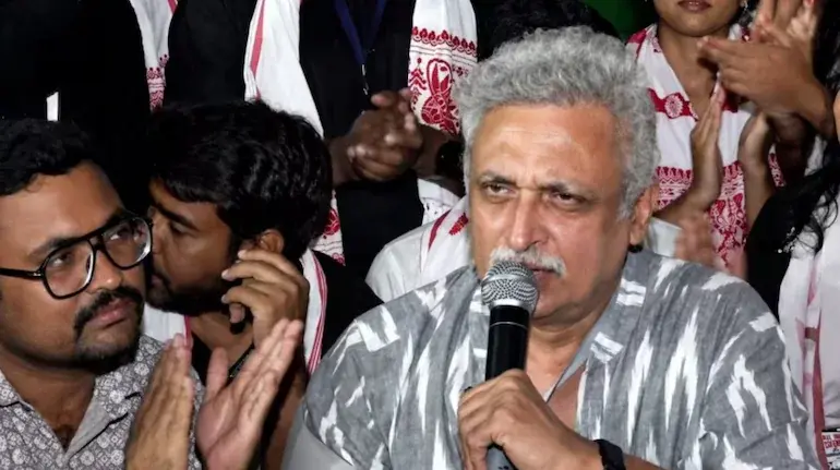 piyush-mishra-jpsc-jssc-student-protest-ranchi-aarambh-hai-prachand