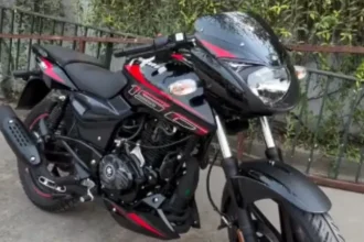 bajaj-pulsar-150-new-model-oil-cooled-engine-color-lcd