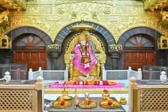 irctc-shirdi-sai-baba-travel-package-sawan-trimbakeshwar-shani-shingnapur