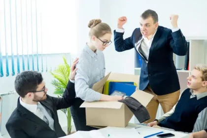 नौकरी जॉइन करने के 6 घंटे बाद इस्तीफा, नौकरी के 6 घंटे बाद रिजाइन, Job Joining News, नौकरी छोड़ने की वजह, Hiring Insider, Harshit Srivastava LinkedIn, LinkedIn Viral Post, नौकरी की सच्चाई