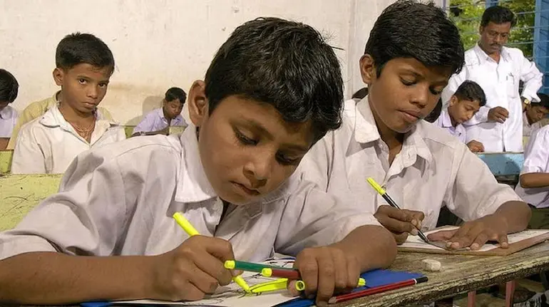 up-govt-school-video-ban-youtubers-outsiders-entry-fir-8-districts