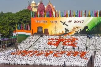 independence-day-2026-lal-kile-par-pehli-baar-poora-vande-mataram-21-topon-ki-salami