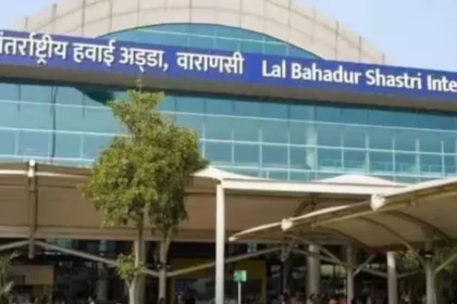 varanasi-airport-firing-air-india-express-passenger-pistol-fire-2-employees-injured