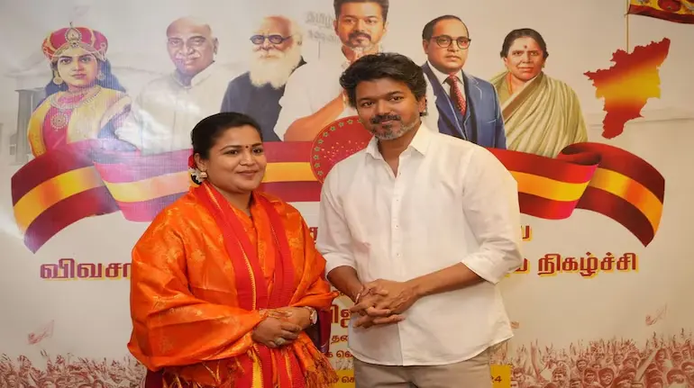 tamil-nadu-cm-vijay-3-free-lpg-cylinders-free-bus-travel-women