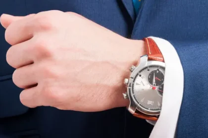 fake-rolex-watch-500-crore-businessman-story