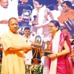 up-free-bus-for-women-60-years-old-women-free-bus-travel