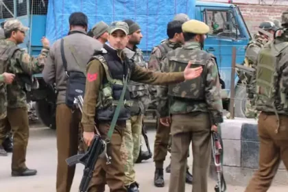 kulgam-terrorist-attack-migrant-worker-shot-dead-jammu-kashmir