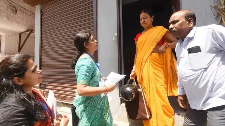 census-2027-40-questions-list-aadhaar-bank-account-caste-details
