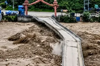 nepal-flash-flood-kailash-mansarovar-yatra-390-pilgrims-trapped