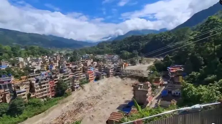 nepal-flood-105-indians-291-foreigners-missing-rasuwa