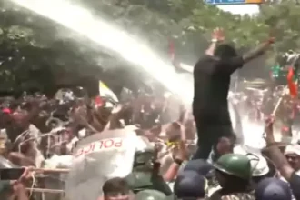 jharkhand-student-protest-assembly-march-lathi-charge-water-cannon