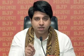 shehzad-poonawalla-bjp-resignation-reason-rent-financial-pressure