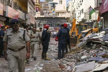 delhi-pg-collapse-satya-niketan-building-collapse-7-dead