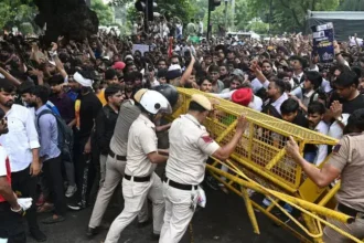 student-protest-supreme-court-fir-cancelled-2873-action-cjp-march