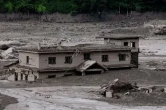 nepal-flood-news-girl-lost-17-family-members-devastating-floods