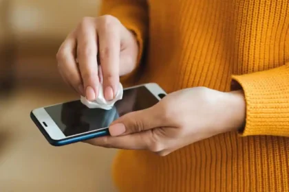 smartphone-speaker-low-volume-cleaning-tips